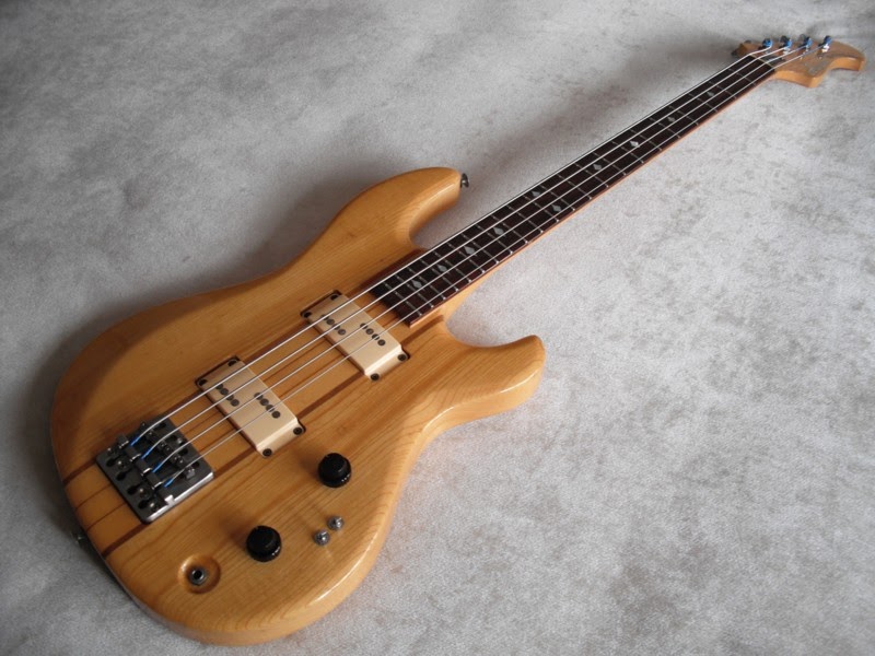 Flat Eric's Bass & Guitar Collection: Aria TSB-650. . . . . . .